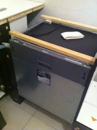 Regler un lave vaisselle en hauteur pose. Probleme Pose Cuisine Ixina Lave Vaisselle 11 Messages