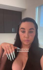 Taylor Hawkins' Son Shane Pays Loving Tribute to Dad With Surprise 'My  Hero' Drum Performance