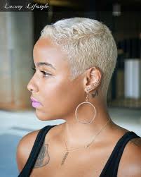 I Wish I Could Pull This Off So Beautiful Short Hair Styles Short Natural Hair Styles Short Blonde Hair