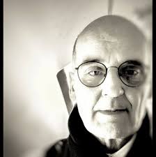 Terence Alec (“Terry”) Dix, a former mayor of Tamworth who worked with  great personal dedication to foster close, friendly relations between  Germany and the UK, received the Federal Cross of Merit from