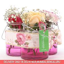 Aryan florist is one of its kind services running in india which ensures that quality offerings reach our flower shops in india comprises of a variety of collection of flowers for every occasion. Buy Send Jars Of Beautiful Flowers Online Ferns N Petals