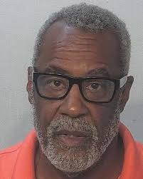 4 men arrested for public indecency at Fort Wayne parks