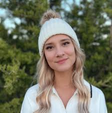 Julia Loza and Adam May's Wedding Website