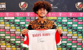 Burgemeester utrecht praat vandaag over openen terrassen en andere versoepelingen. Good Ambition Kahfi Answers Doubts At Fc Utrecht Okezone Ball Netral News
