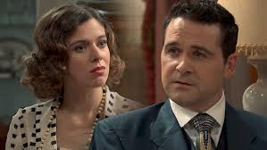 Una Vita, trame iberiche: Aurelio punta un'arma contro sua moglie Genoveva