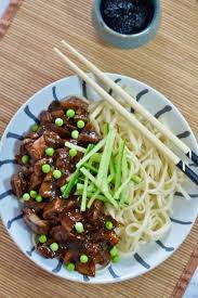 Epingle Par Shamila Sur Coree En 2020 Cuisine Asiatique Plat Coreen Photo Alimentaire