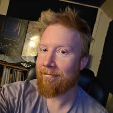 Bear is a CMA fest MOOD 😛 I'm as excited as he is for today…see y'all at  3:30 at the Spotlight Stage inside Fan Fair X. I'll be doing a meet and