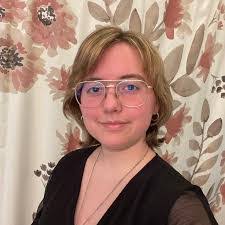 Leta Carson's Instagram, Twitter & Facebook