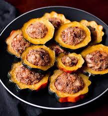 Quinoa Stuffed Acorn Squash Rings Oh My Veggies Recipe Acorn Squash Recipes Food