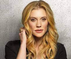 Katee Sackhoff Biography Facts Childhood Family Life Achievements Of Actress Kate's maternal grandfather was leo edward grommesh (the son of hubert henry grommesh and katherine. katee sackhoff biography facts