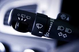 Voici les points qui sont liés à l'état du véhicule et de son aptitude à participer dans le trafic, mais qui ne sont pas essentiels lors d'un contrôle périodique. Probleme Essuie Glaces Ne Fonctionnent Plus Toyota Aygo 1 0 Essence