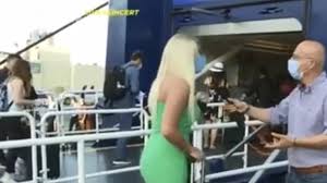 Ως, άνθρωπος της showbiz, οι. Fzjaprqexxsym