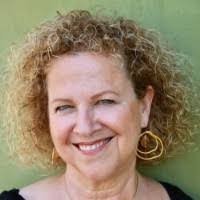 Carrie Stein's Instagram, Twitter & Facebook