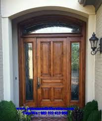 Jika anda kesulitan untuk merancang desain interior selain itu, anda bisa mencari referensi contoh desain rumah yang tepat untuk bangunan impian anda. Desain Kusen Jendela Rumah Minimalis