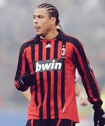 Ronaldo Ronaldo Fenomeno Ronaldo Futebol Wallpaper do fenômeno @ronaldo se puder ajudar marcando ele. ronaldo ronaldo fenomeno ronaldo