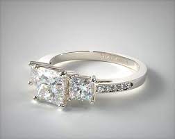 14k White Gold Three Stone Princess And Pave Set Diamond Engagement Ring Three Stone Engagement Rings Princess Three Stone Engagement Rings Pave Setting Engagement Ring