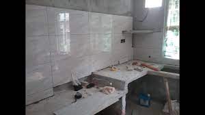 Beginilah cara pasang keramik lantai. Pemasangan Jubin Dapur Dinding Dan Lantai Youtube