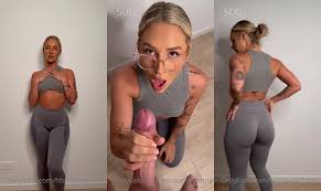 Holly Brougham Glasses Sex Tape Porn Video Leaked