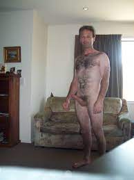 Nude husband