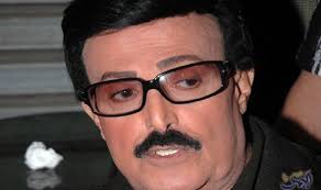 الفنان سمير غانم يكشف أسباب ارتدائه الباروكة Square Glass Glasses Rectangle Glass