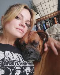 How to get a live person