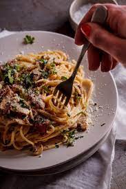Spaghetti With Creamy Bacon Mushroom Sauce Simply Delicious Recipe Stuffed Mushrooms How To Cook Pasta Pasta Dishes