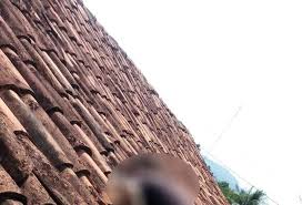 Gusttavo lima posta foto de sunga e. Morador Sai De Casa E Encontra Homem Morto Em Cima De Telhado Tocantins G1
