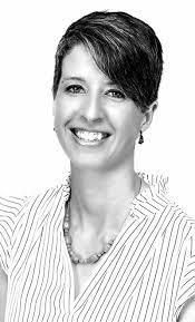 Lillian Kincaid's Instagram, Twitter & Facebook