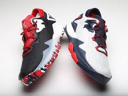 Illustrating the popular phrase don't judge a man until you've walked a mile in his shoes, cabbie takes a fresh pair of kyle lowry's pro bounce 2018. Kyle Lowry Shoes