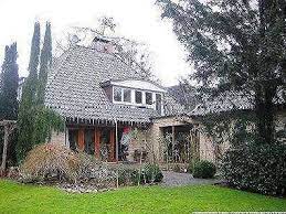 Sie suchen nach einem haus zur miete in recklinghausen? Haus Zur Miete Recklinghausen Tsisana Tumanishvili