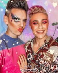 Digital Products Influencer Marketing