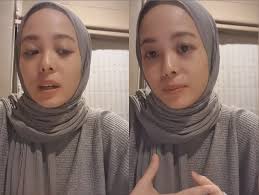 Bicara saman vivy yusof ke atas netizen pada 11 ogos. Vivy Yusof Tearfully Apologises To Take Legal Action Following Uitm Petition Hype Malaysia