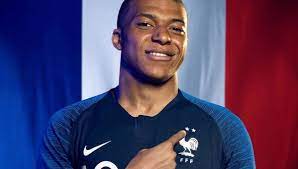 Vente maillot de foot pas cher: Ou Trouver Le Maillot A Deux Etoiles De L Equipe De France De Football