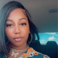 Jessica Pryor's Instagram, Twitter & Facebook