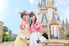 乃木坂46遠藤さくら＆清宮レイが、東京ディズニーリゾート(R)の40周年をお祝い！「ディズニー☆JCBカード」の新CMが放映開始 – THE  FIRST TIMES