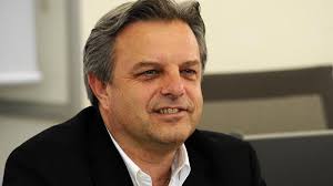 CSI 18.00 dell'01.11.2019 L'intervista di Francesca Torrani a Roberto  Sandrinelli, della Divisione dell'azione sociale e delle famiglie del  canton Ticino