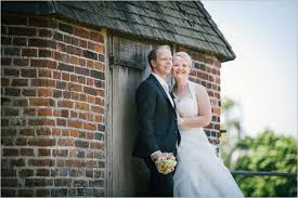 Nienborg bietet die gemeinde heek die standesamtliche trauung in einem ganz besonderen ambiente an z.b. Als Hochzeitsfotograf Im Burgmannshof Keppelborg In Nienborg Fotografie Guido Trindeitmar Hochzeitsfotograf