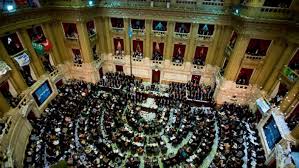 La cámara de diputados, por su parte, está compuesta por 257 diputados elegidos directamente por el pueblo de las provincias y de la ciudad de buenos aires, que se consideran a este fin como distritos electorales de un solo estado y a simple pluralidad de sufragios. Los Familiares Asesores De Diputados Y Senadores Cobran Hasta 72 Mil Pesos Eldoce Tv