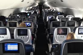 La classe économique (economy) est la classe la plus prisée des elle mêle à la fois luxe et prestations haut de gamme. Billets D Avion Les Prix Sont Bas Et Le Risque Est Faible La Presse
