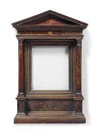 An Italian Walnut And Parcel Gilt Tabernacle Frame 19th Century Furniture Lighting Mirrors Christie S Cornici Antiche Cornici Legno