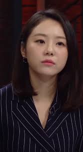 이시원, 스페인에서의 추억… 소매치기 두 명 잡아 눈길. ë°°ìš° ì´ì‹œì› ì—­ì‚¬ì €ë„ ê·¸ë‚  ì›€ì§¤ Gif