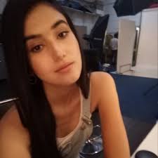 Donna Mach's Instagram, Twitter & Facebook