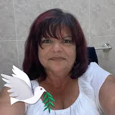 After an incredible fight, at 9:30 pm last night one of my closest friends  in the world Coach Tom Flatley moved on. Our friendship was a bond like no  other. Football was