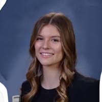 Kelly Bratton's Instagram, Twitter & Facebook