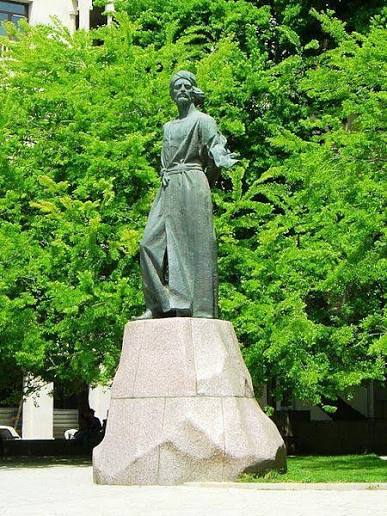 İmadəddin Nəsimi (1369-1417) - Uşaq Bilik Portalı