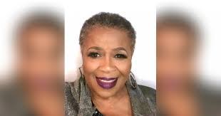 Lorraine Schaffer's Instagram, Twitter & Facebook