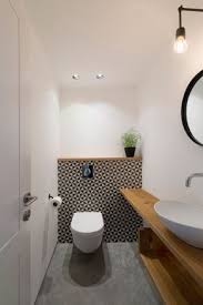 20 soluzioni per bagni piccoli, moderni e spettacolari: Small Bathroom Inspiration Smallbathroomdesigns Design Del Water Arredamento Piccolo Bagno Bagni Piccolissimi