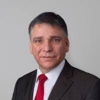 Ronald Moll's Instagram, Twitter & Facebook