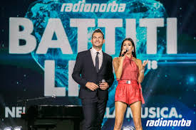Lo show inizierà nel mese di giugno e vedrà come conduttori alan palmieri ed elisabetta gregoraci. Battiti Live 2020 Si Fara Otranto Sede Unica Collegamenti Da Varie Location Tutti I Dettagli