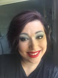 Hot, wet,muggy August morning in the suburbs of Cincinnati,Ohio. Yesterday  heat index reached 116.This morning feels like heaven compared to yesterday  Happy Saturday everyone. I enjoy seeing places from all over 💕